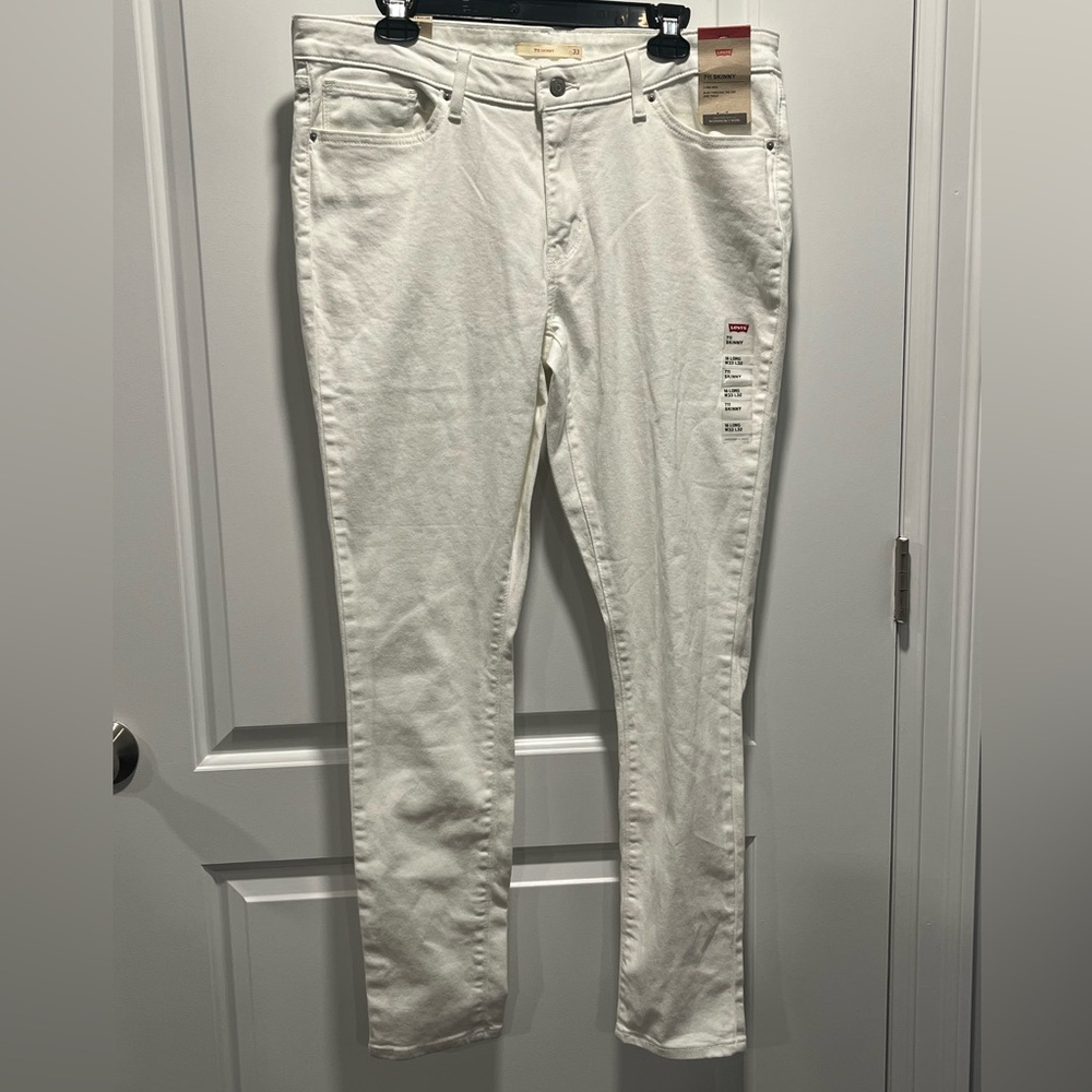 Levi’s Women’s 711 Skinny Jeans – Size 16 Long (W33 L32, NWT)